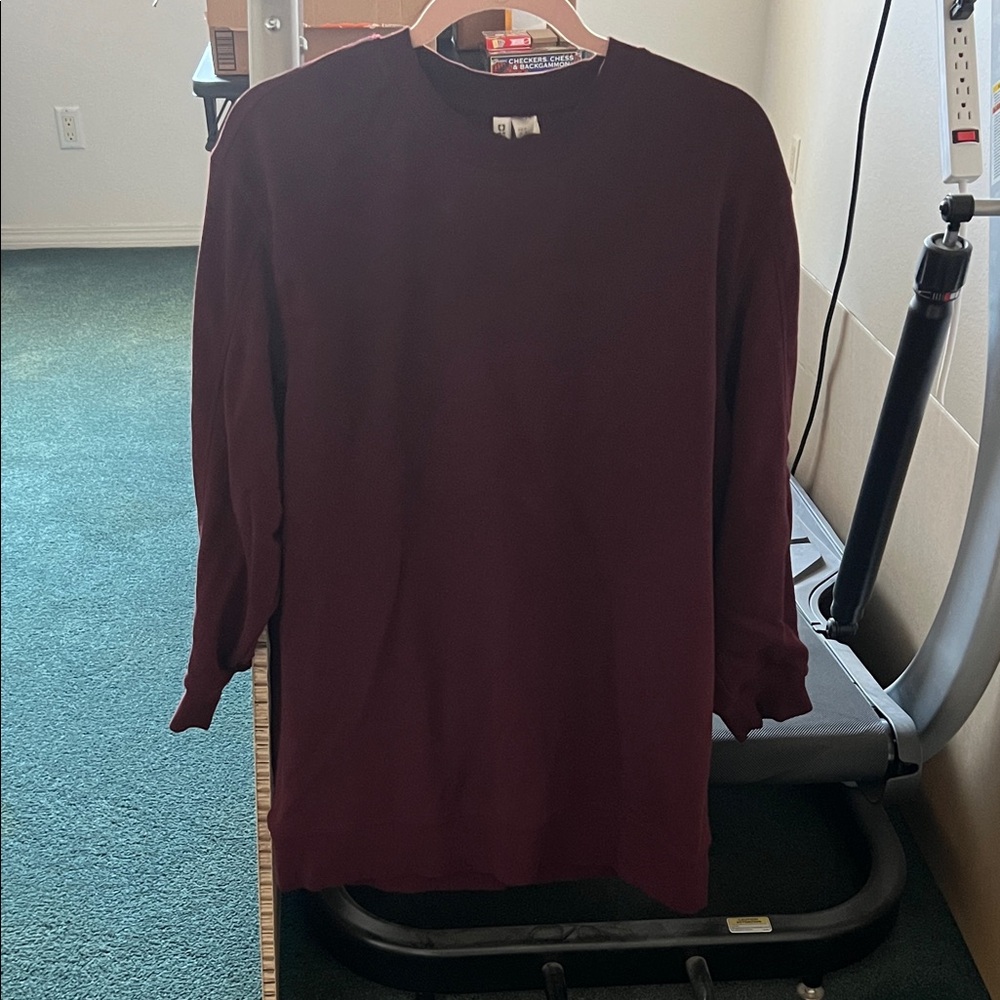 H&M burgundy sweatshirt dress in Medium & in excellent condition